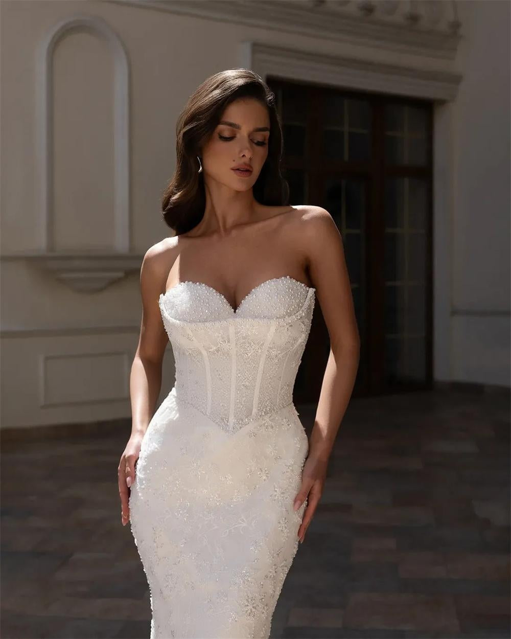 Maura