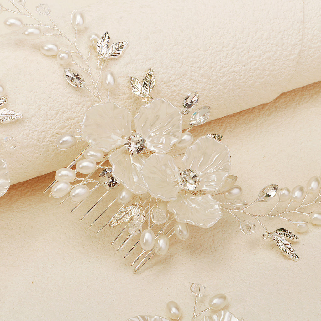Pack of 3 beautiful hair pins