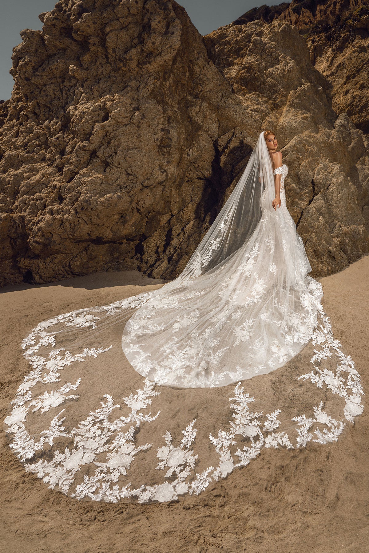 Delicate lace trim
