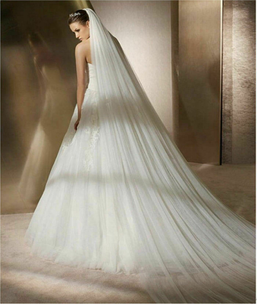 Soft tulle veil