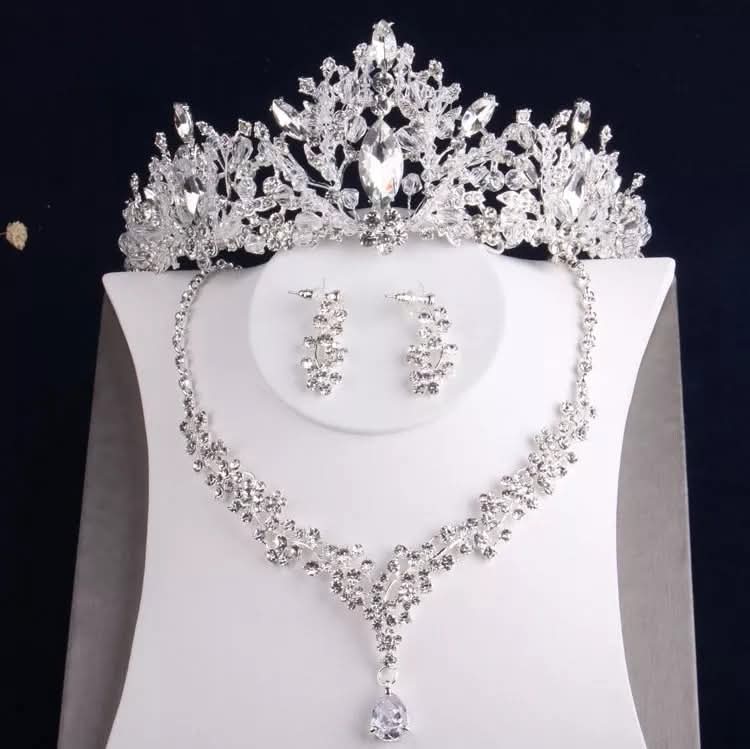 Tiara 3